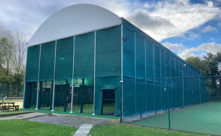 Front-View-of-Middlesbrough-Padel-Court-Windbreaksand-PVC-Pannels-by-Stuart-Canvas-Tennis-1024x629-1